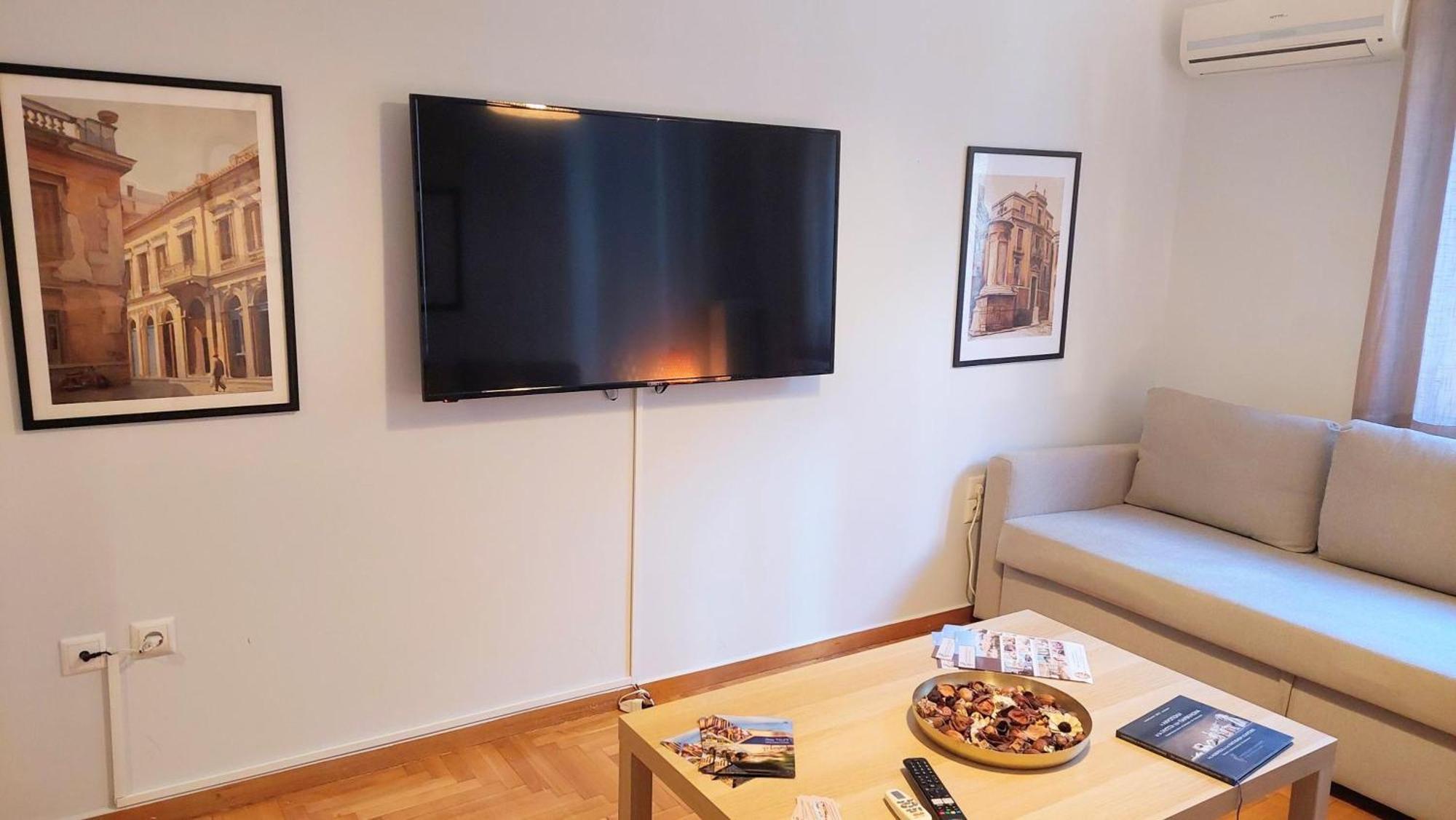 Cozy Apartment In Plaka Athènes Extérieur photo